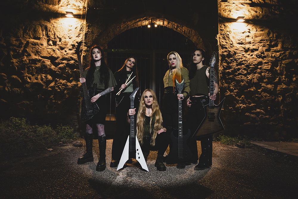 Prika Amaral de Nervosa Aborda la Representación Femenina en el Metal