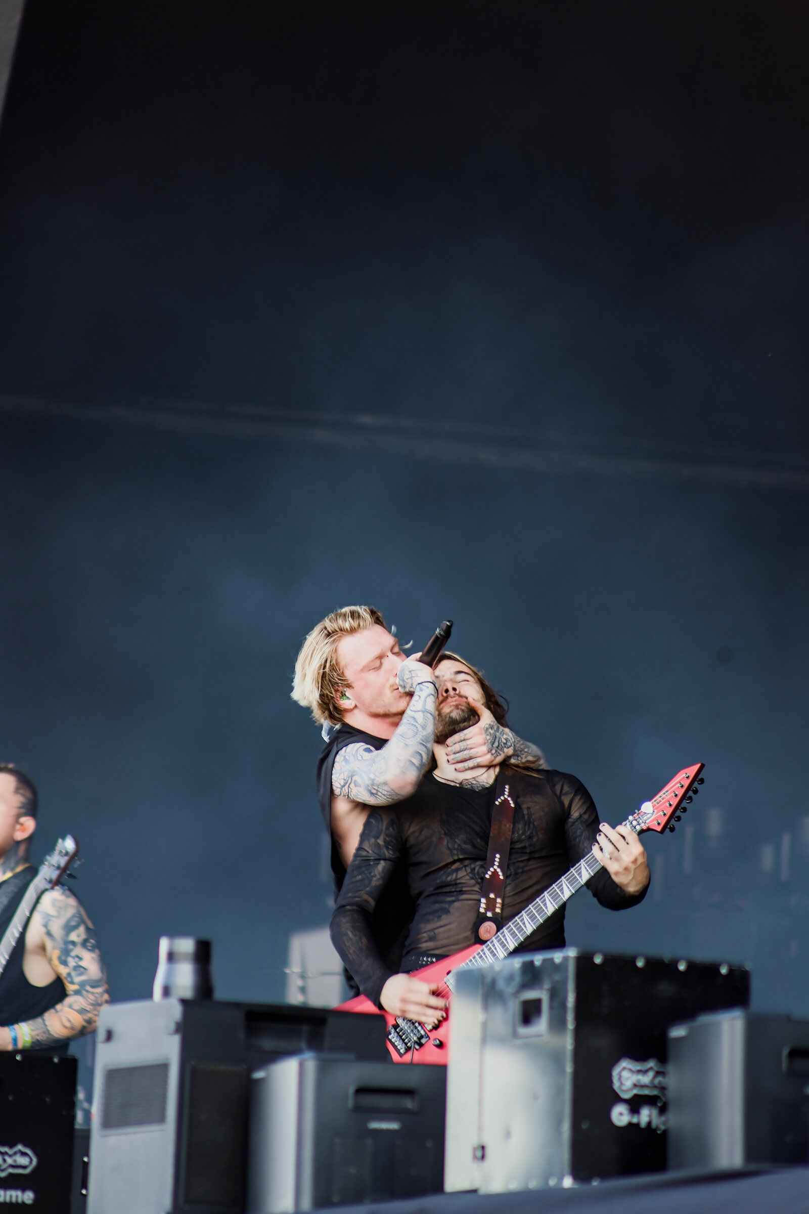 Marc Zellweger y Yannick Lehmann en el escenario de Download Festival 2026